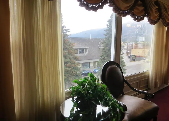 Athabasca Hotel