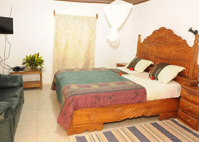 Leybato Beach Hotel