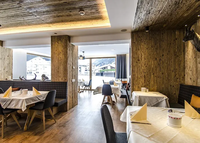 Hotel Garni Persutt