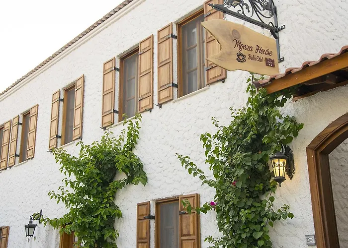 Monza House Otel