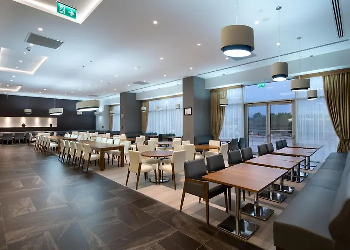 Hampton By Hilton Kocaeli Symbol