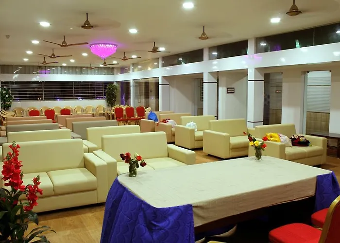 Hotel Green Palace