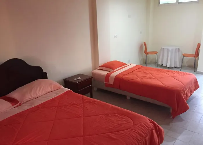 Hotel Colinas Del Sol
