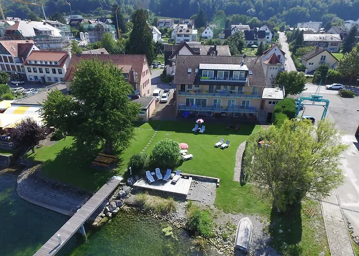 Hotel Pension Cafe Hasler