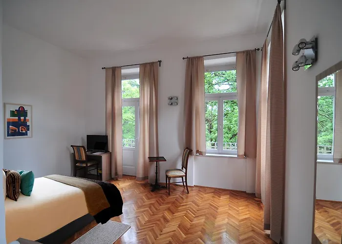 Hotel Villa Laurel