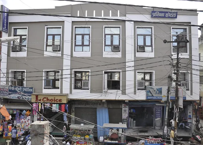 Hotel Pratiksha