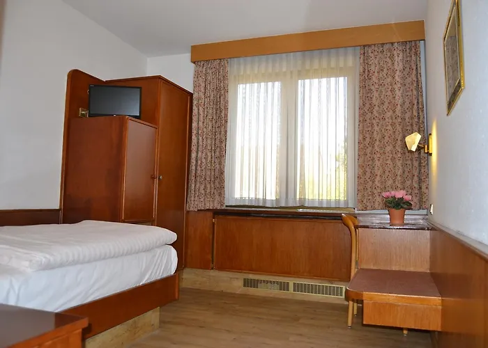 Top Hotel Garni, Modus Hotelbetriebe GmbH