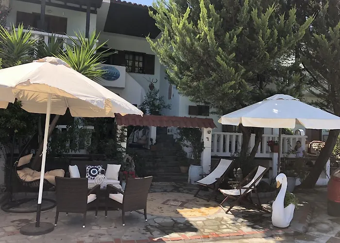 Thalassa Hotel