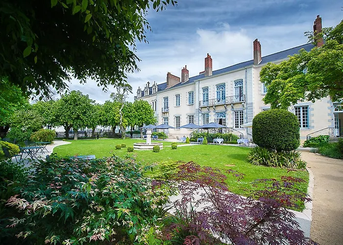 Hotel 4 Etoiles - Restaurants & Spa Perier Du Bignon