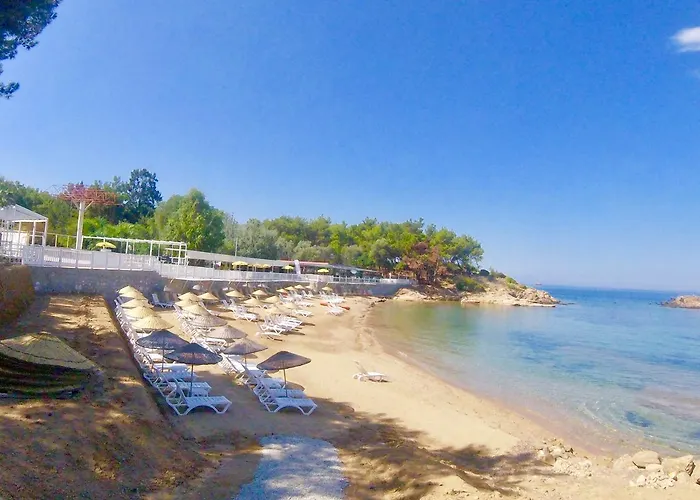 Rainbow Bay Ozdere Nature And Beach Hotel