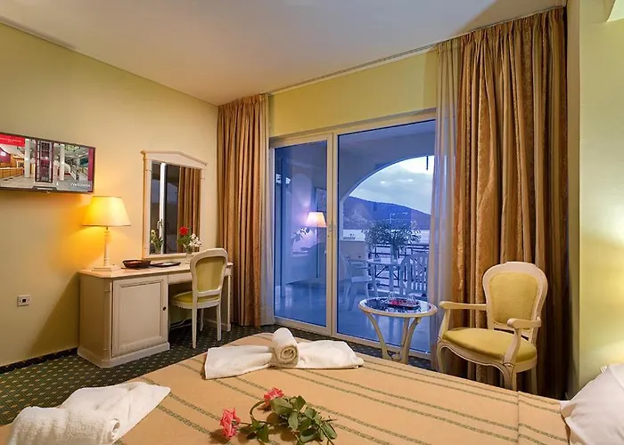Angelika Pallas Hotel