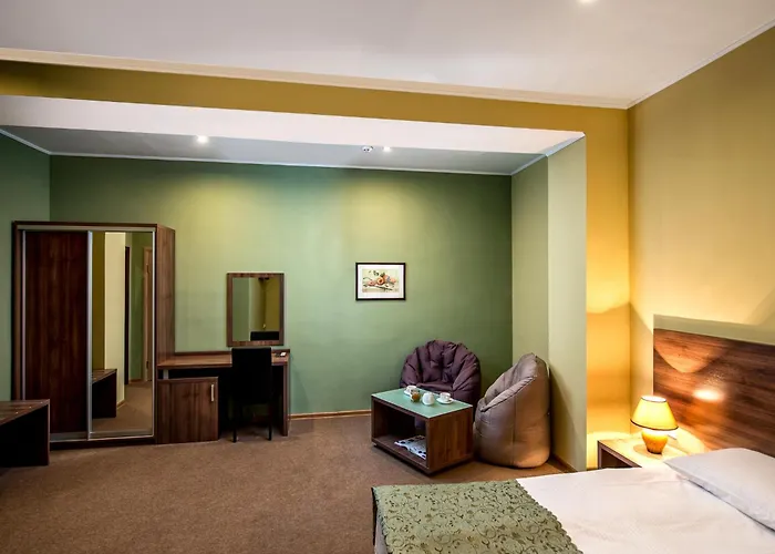 Lviv Central Jam Hotel