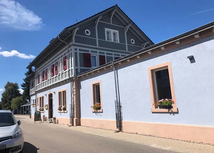 ZUM BAHNHÖFLE Restaurant&Hotel - Albbruck Am Rhein