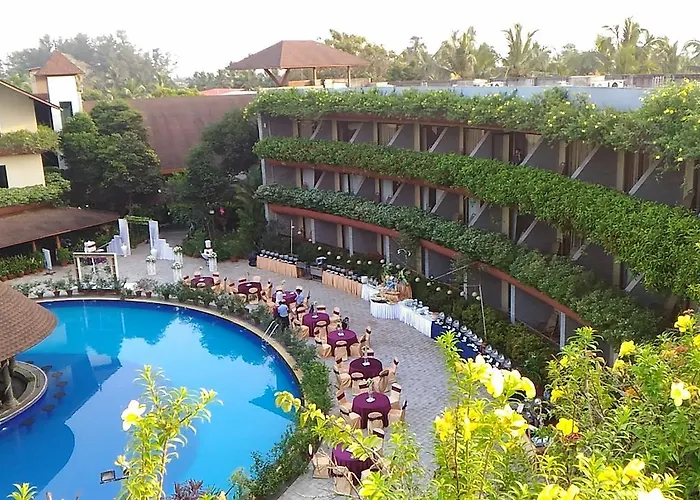 Uday Suites - The Airport Hotel