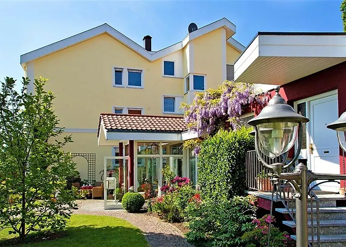 Hotel Am Rehberg garni