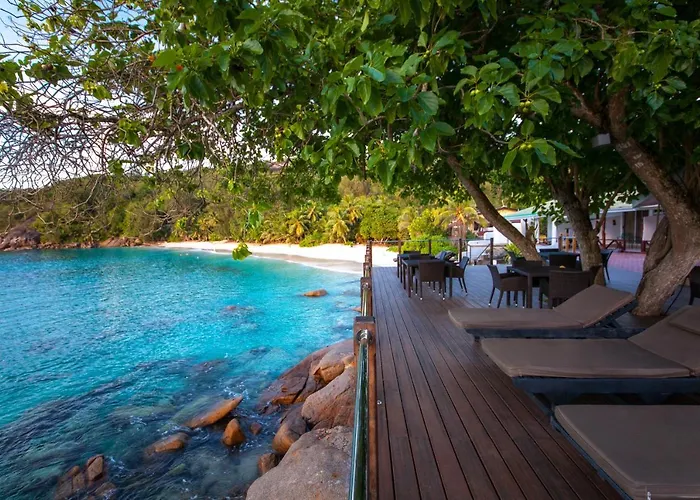 Anse Soleil Beachcomber Hotel&Self Catering