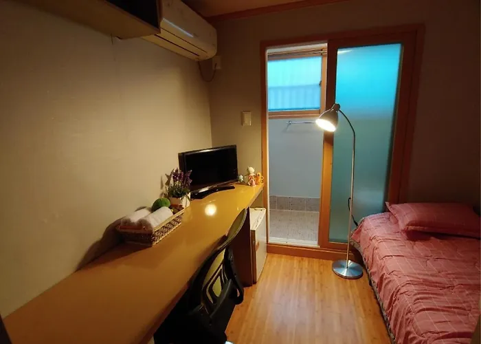 I Sleep Alone Hotel Seoul