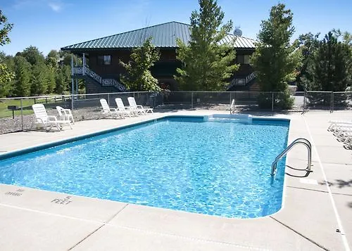 Chief Golf Cottages