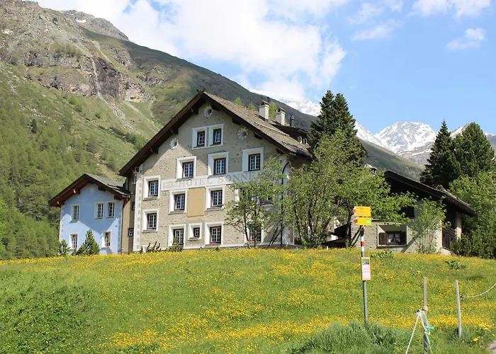 Hotel Sonne Fex Alpine Hideaway
