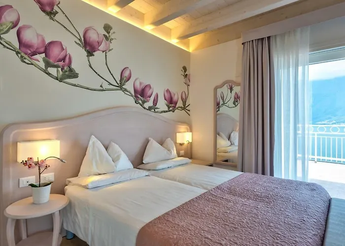 Hotel Riviera Panoramic Green Resort