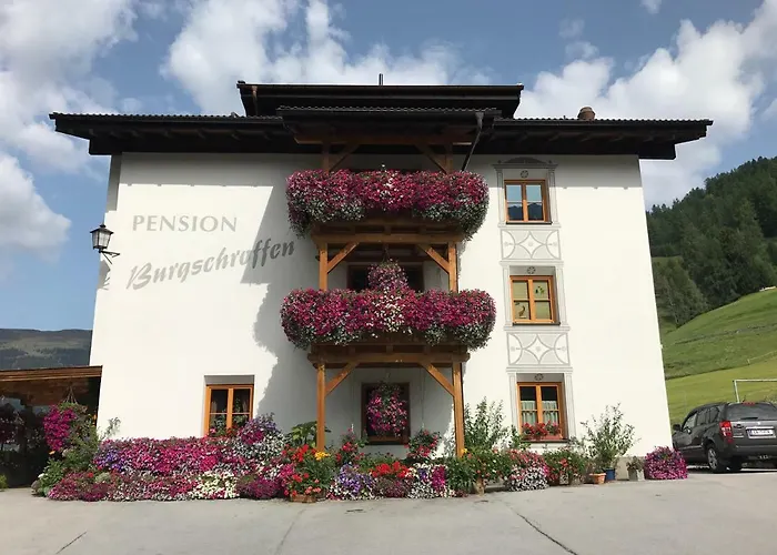 Pension Burgschroffen