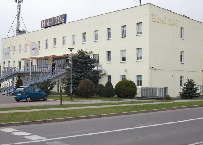 Hotel 104