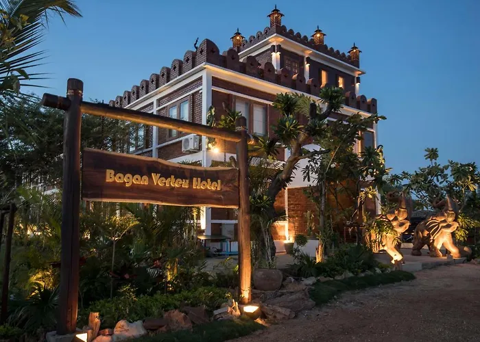 Bagan Vertex Hotel