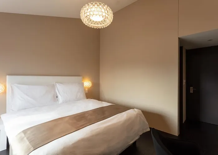 Hotel Lo! im Kreuz Jona