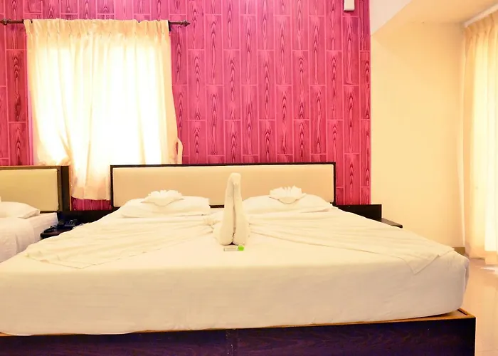 Hotel Ambai Grand