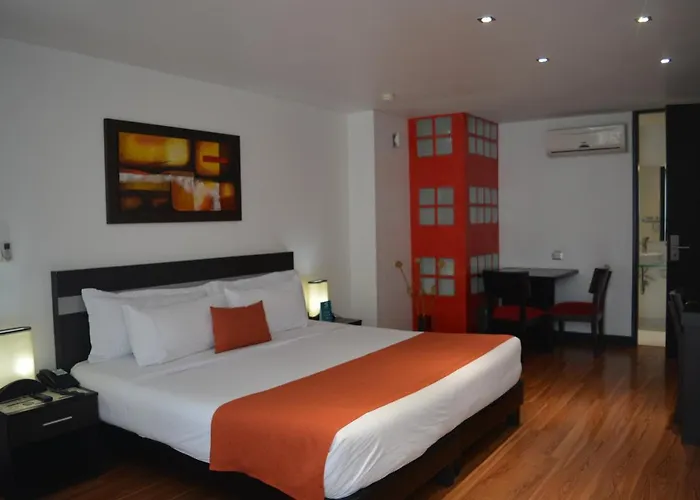 La Rivera Hotel