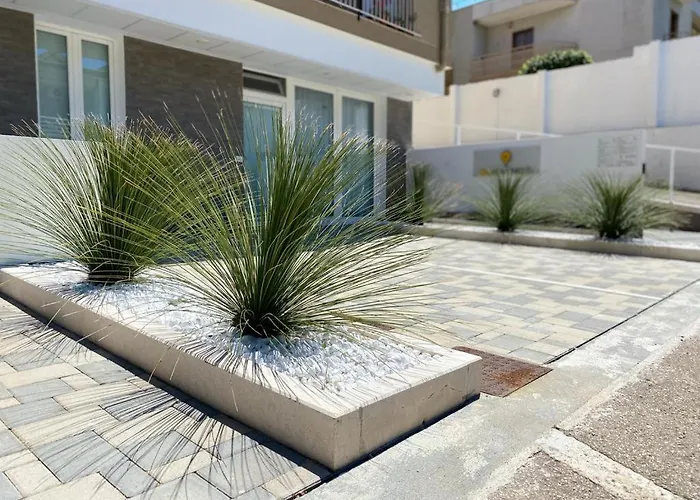 Beeapartments